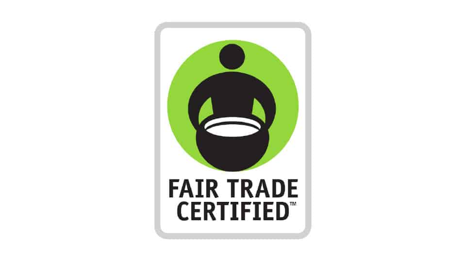 Nachhaltige Mode: Einkaufs- und Pflegetipps Fair Trade Certified™